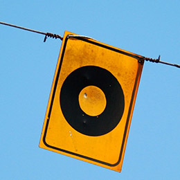 正规渠道在哪的攻击网站的方法